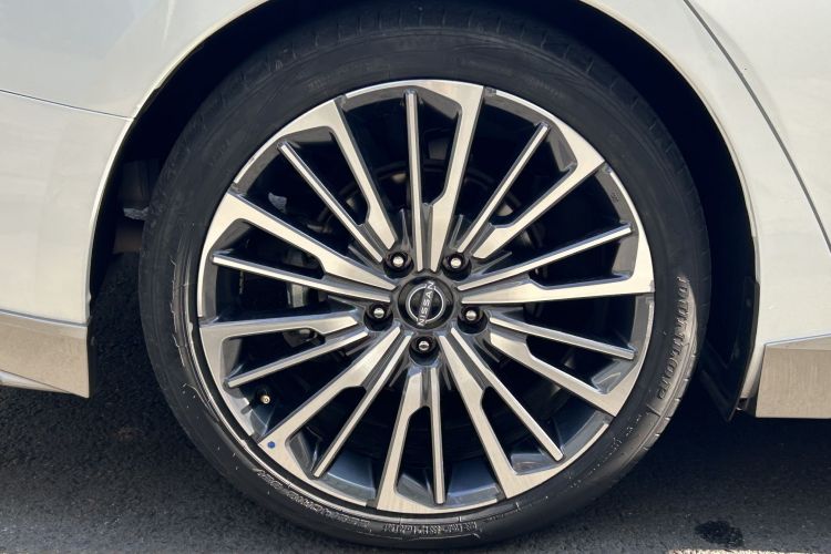 日产 天籁 2022款 2.0T XL 进享版车身外观6008