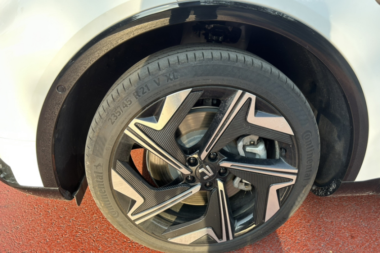 飞凡汽车 飞凡R7 2025款 长续版车身外观6009