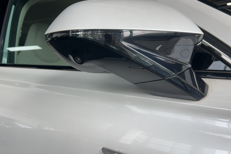 荣威D5X DMH 2024款 135科技版车身外观6015