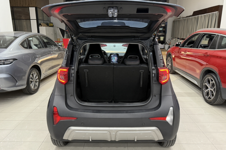 奇瑞 小蚂蚁 2022款 甜粉款 半糖版 磷酸铁锂 29.2kWh 30kW 301km局部细节23