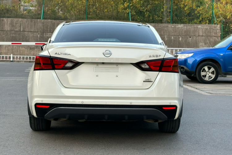 日产 天籁 2021款 2.0T XL 智进版车身外观6006