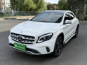 奔驰GLA 2018款 GLA 200 时尚型