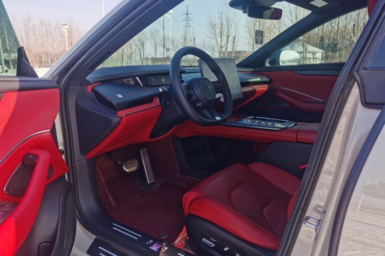 小米汽车 小米SU7 2024款 四驱Max创始版中控内饰7001