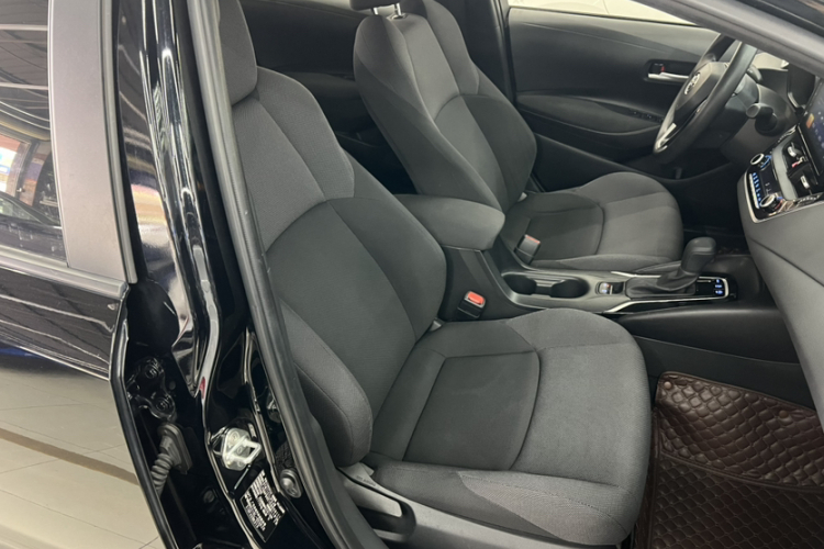 丰田 雷凌 2019款 185T CVT豪华版 国VI局部细节41