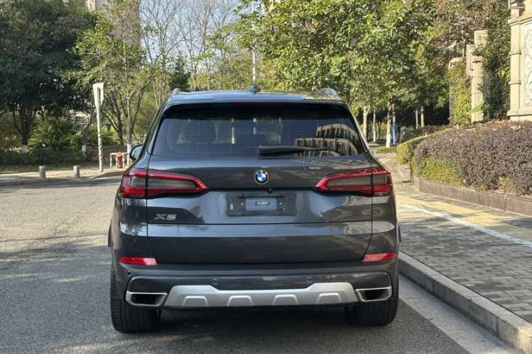 宝马X5(进口) 2020款 xDrive30i X设计套装车身外观6005