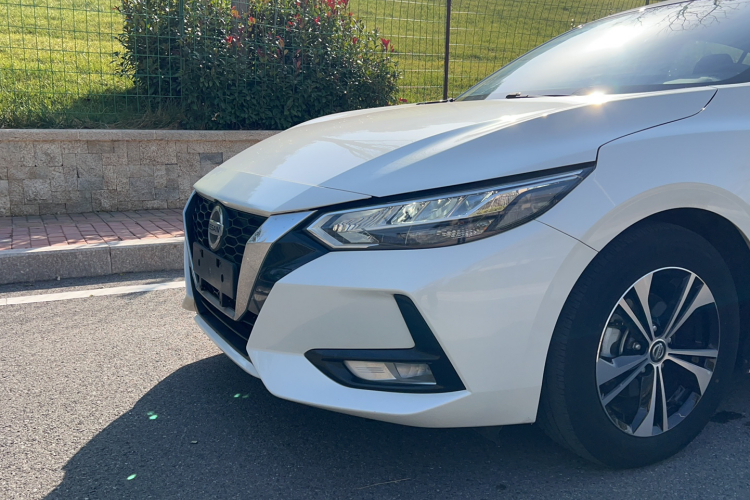 日产 轩逸 2021款 1.6L XL CVT悦享版局部细节9007