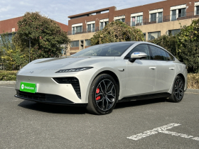 东风奕派 eπ007 2025款 纯电 565四驱Max领航版