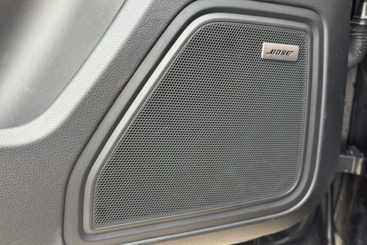 保时捷 2022款 Macan 2.0T中控内饰7006