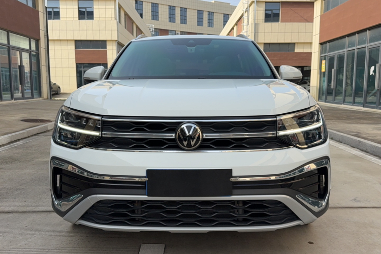 大众 途岳 2023款 300TSI 两驱满月版车身外观6001