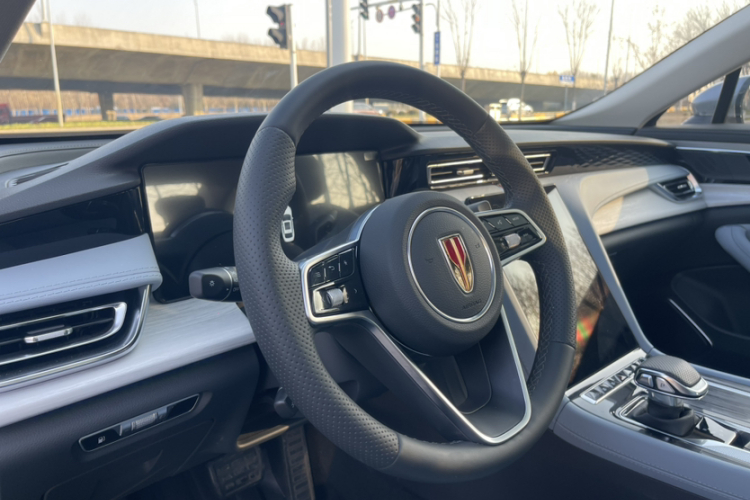 红旗H5 PHEV 2025款 170 超混版局部细节9003