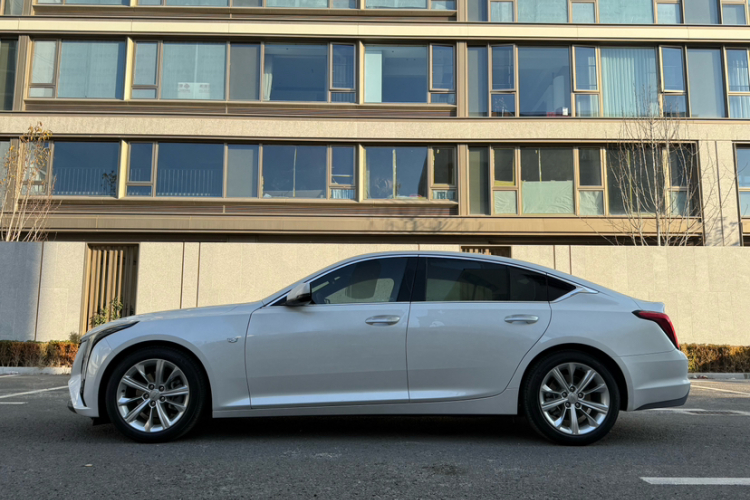 凯迪拉克CT5 2024款 28T 豪华型Pro车身外观6003