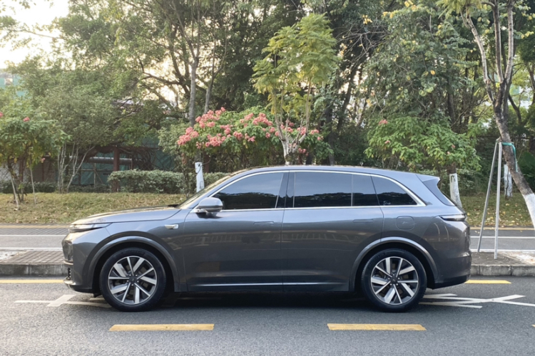 理想汽车 理想L7 2023款 Pro车身外观6004