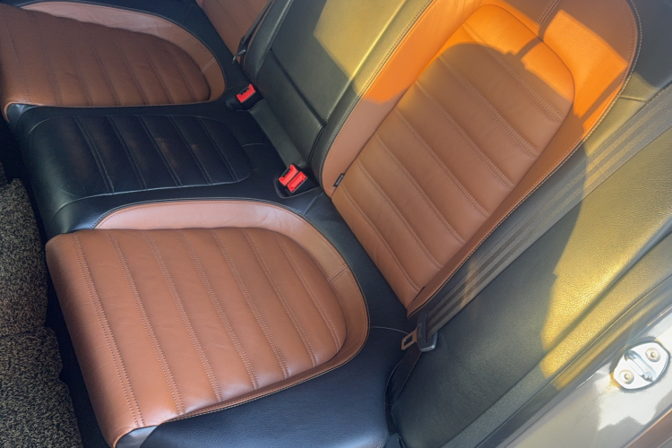 一汽-大众CC 2013款 1.8TSI 豪华型中控内饰21