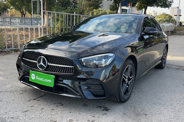 奔驰E级(进口) 2022款 E 260 时尚型运动版车身外观1