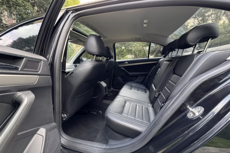 大众 朗逸 2017款 1.6L 自动舒适版中控内饰7007