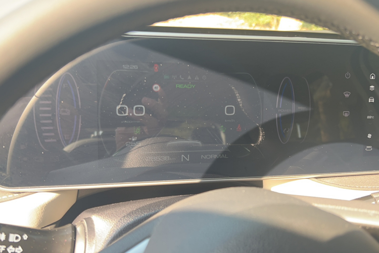 欧拉黑猫 2022款 405km 长续航型 三元锂局部细节14