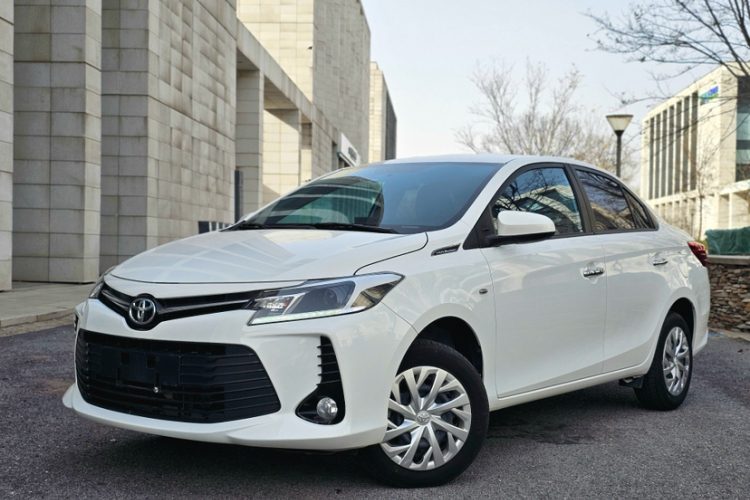 丰田 威驰 2022款 1.5L 20周年纪念版车身外观6003