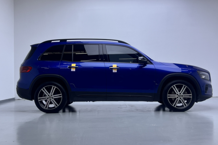 奔驰GLB 2024款 GLB 220 4MATIC车身外观6007