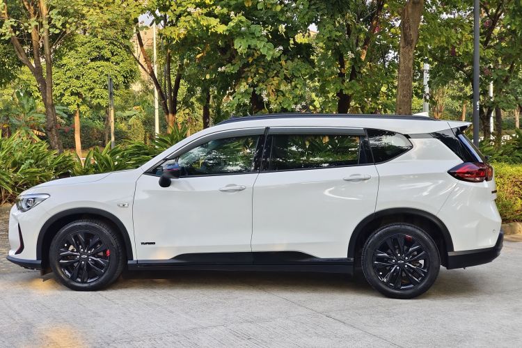 雪佛兰 沃兰多 2018款 Redline 530T 自动纵享版（5+2款） 国V车身外观6005