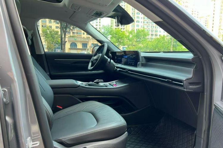 福特 2025款 锐界L 2.0T EcoBoost 两驱七座时尚型中控内饰7004