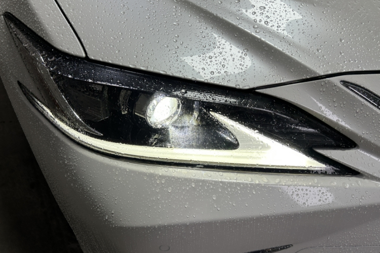 雷克萨斯ES 2018款 200 卓越版 国V车身外观6004