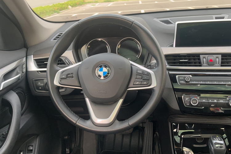 宝马X1新能源 2019款 xDrive25Le 豪华型局部细节13