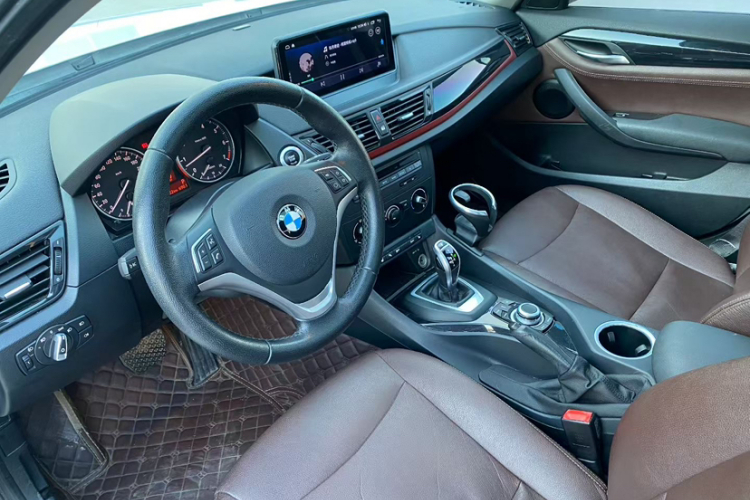 宝马X1 2015款 sDrive18i 时尚晋级版中控内饰7006