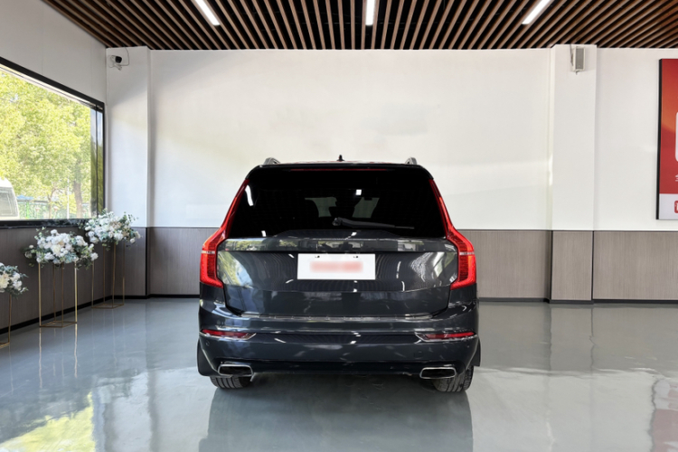 沃尔沃XC90 2018款 T5 智逸版 5座车身外观6001