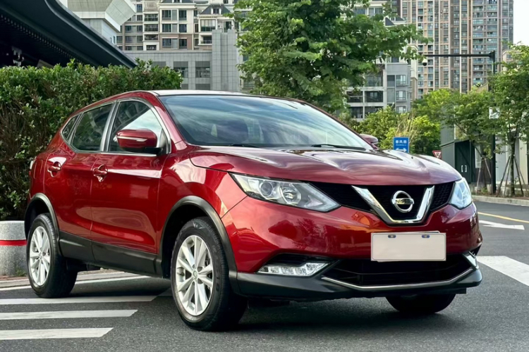 日产 逍客 2016款 2.0L CVT精英版车身外观6003