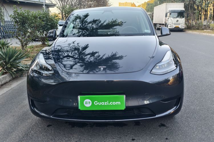 特斯拉 Model Y 2024款 后轮驱动版车身外观6001