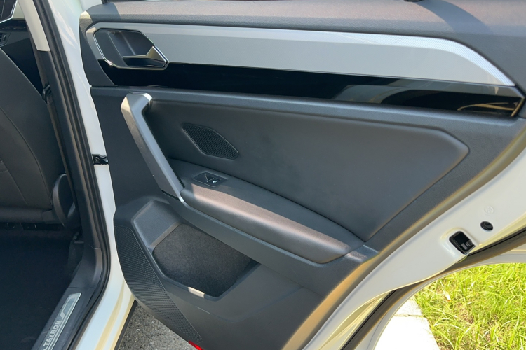 大众 探岳 2020款 330TSI 两驱豪华智联版中控内饰7007