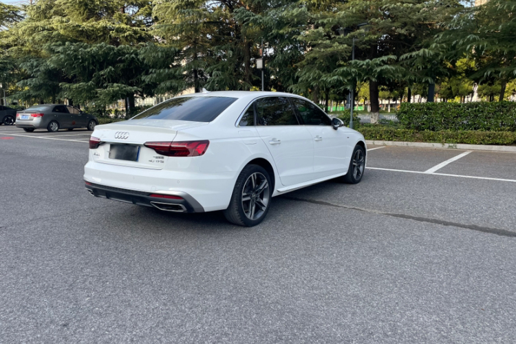 奥迪A4L 2020款 40 TFSI 时尚动感型车身外观6005