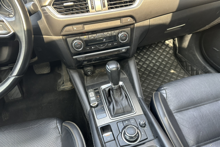 马自达 阿特兹 2018款 2.5L 蓝天尊崇版 国V局部细节18