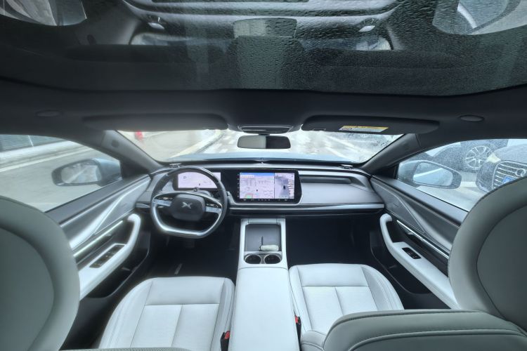 小鹏P7 2023款 P7i 702 Max中控内饰7005