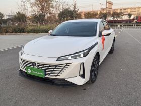 长安 逸动 2025款 蓝鲸 1.5T 500Bar旗舰型