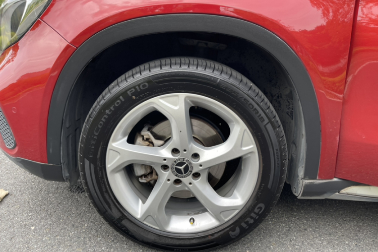 奔驰GLA 2018款 GLA 200 动感型车身外观6002