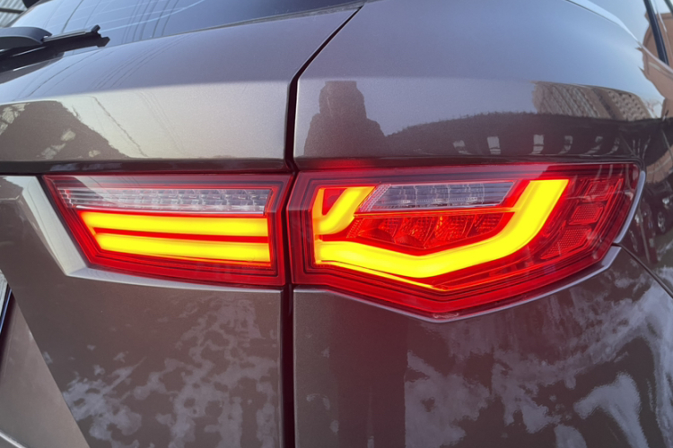 众泰T700 2017款 1.8T 双离合尊享型车身外观6001