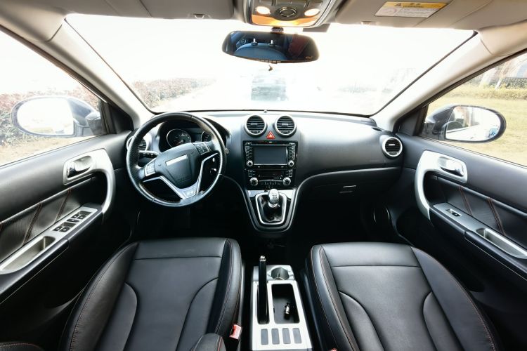 哈弗H6 2016款 升级版 1.5T 手动两驱精英型中控内饰7004
