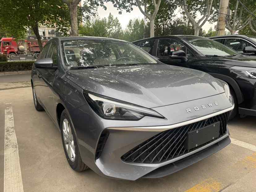 荣威i5 2026款 1.5L 手动舒享版(3)