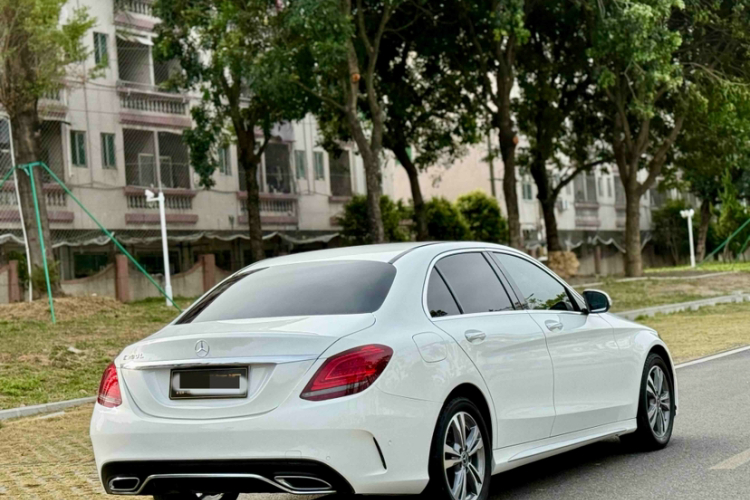 奔驰C级 2020款 改款 C 200 L 时尚型运动版车身外观6006