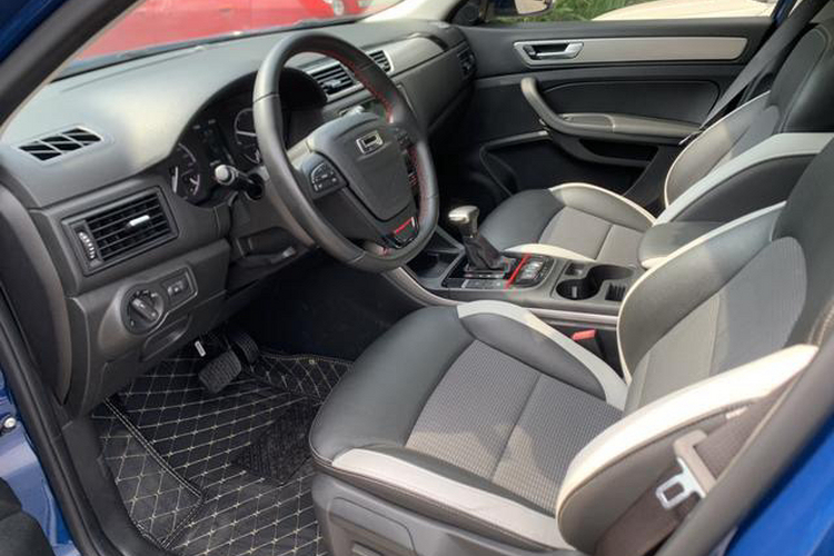 观致5 2018款 改款 1.6T 自动尊贵型中控内饰7002