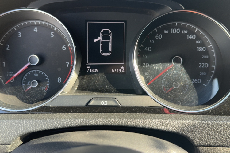 大众 高尔夫 2019款 280TSI DSG R-Line型 国V中控内饰15