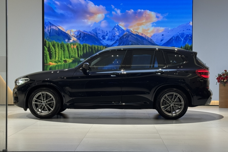 宝马X3 2019款 xDrive25i M运动套装车身外观6010