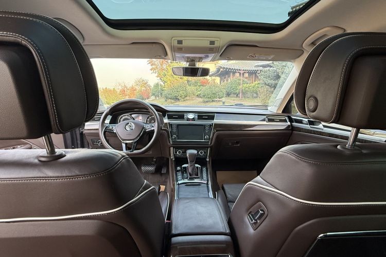 大众 辉昂 2018款 380TSI 两驱旗舰版局部细节22