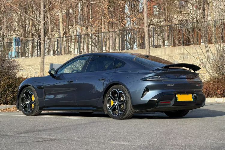 小米汽车 小米SU7 2024款 四驱Max创始版车身外观6002