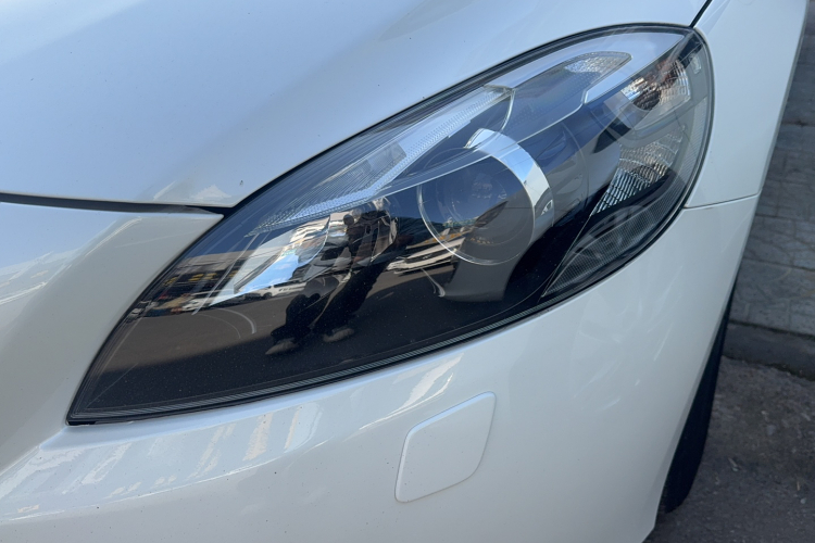 沃尔沃V40 2016款 T3 智逸版局部细节36