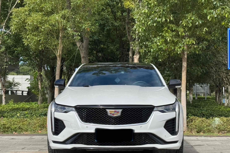 凯迪拉克CT4 2023款 25T 豪华型车身外观6004