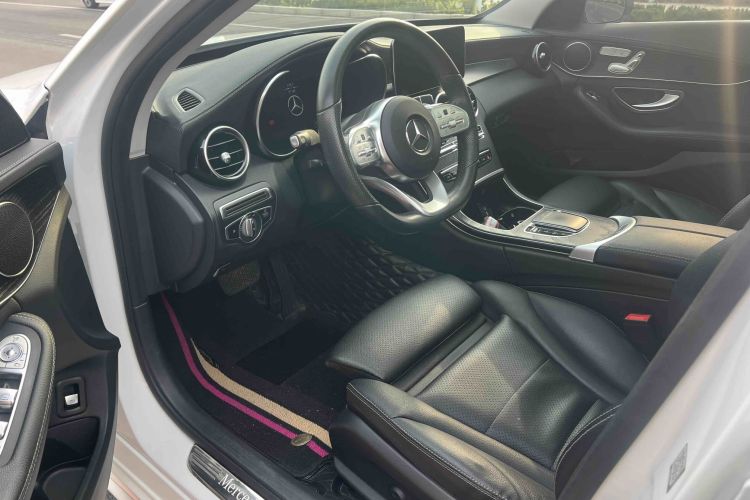 奔驰C级 2021款 C 260 L 运动版中控内饰7001