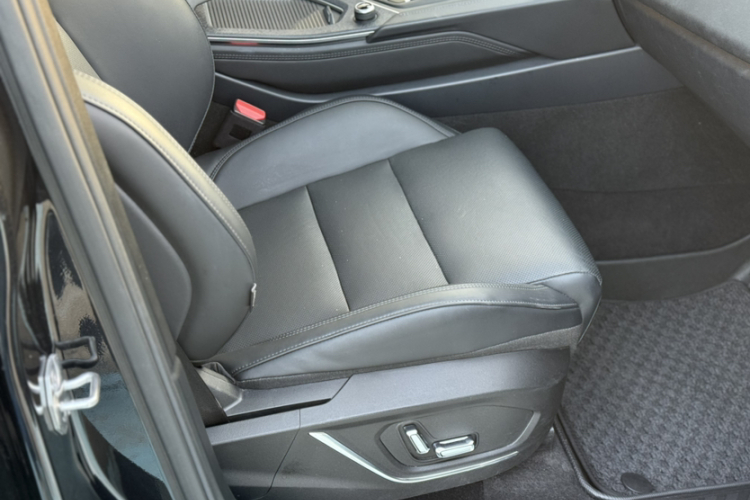 领克01 2021款 2.0TD 两驱型Pro局部细节41