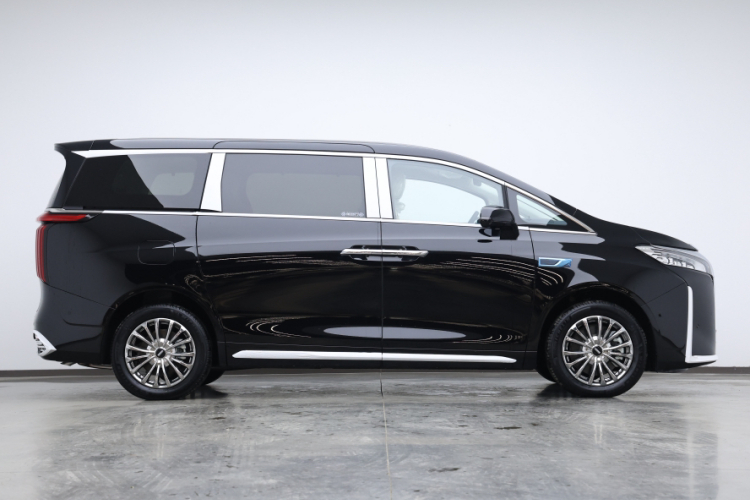 魏牌 高山 2023款 四驱旗舰版车身外观6003